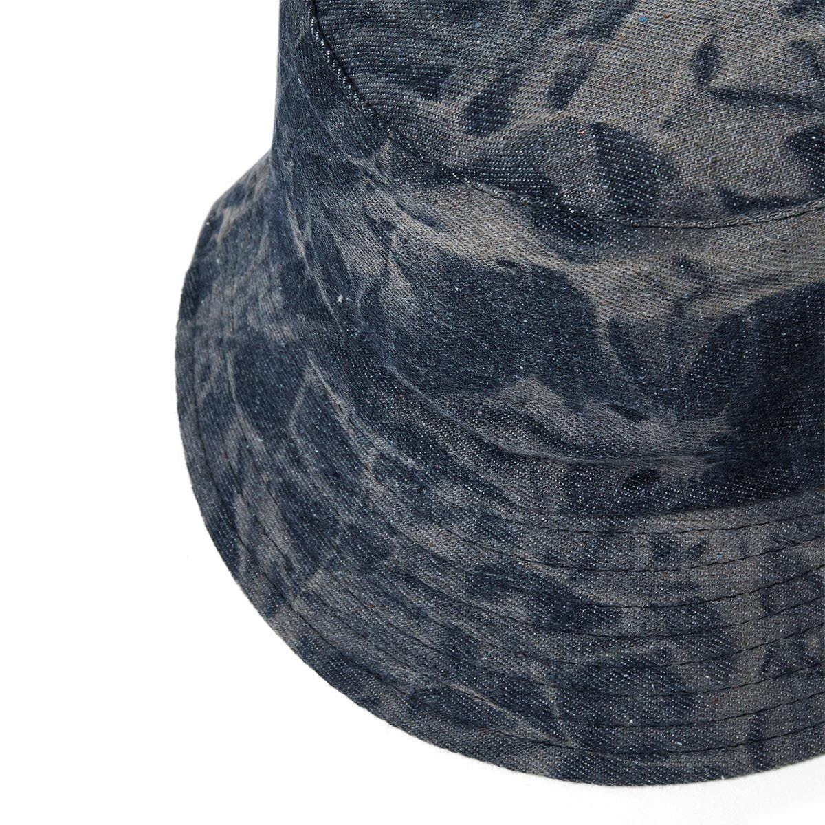 Chapeau bob tie & dye noir